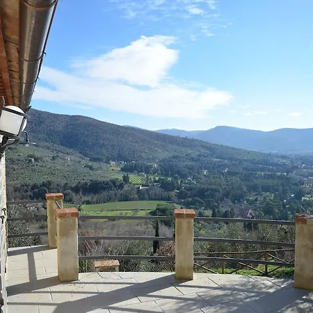 Fonte Comelia קורטונה